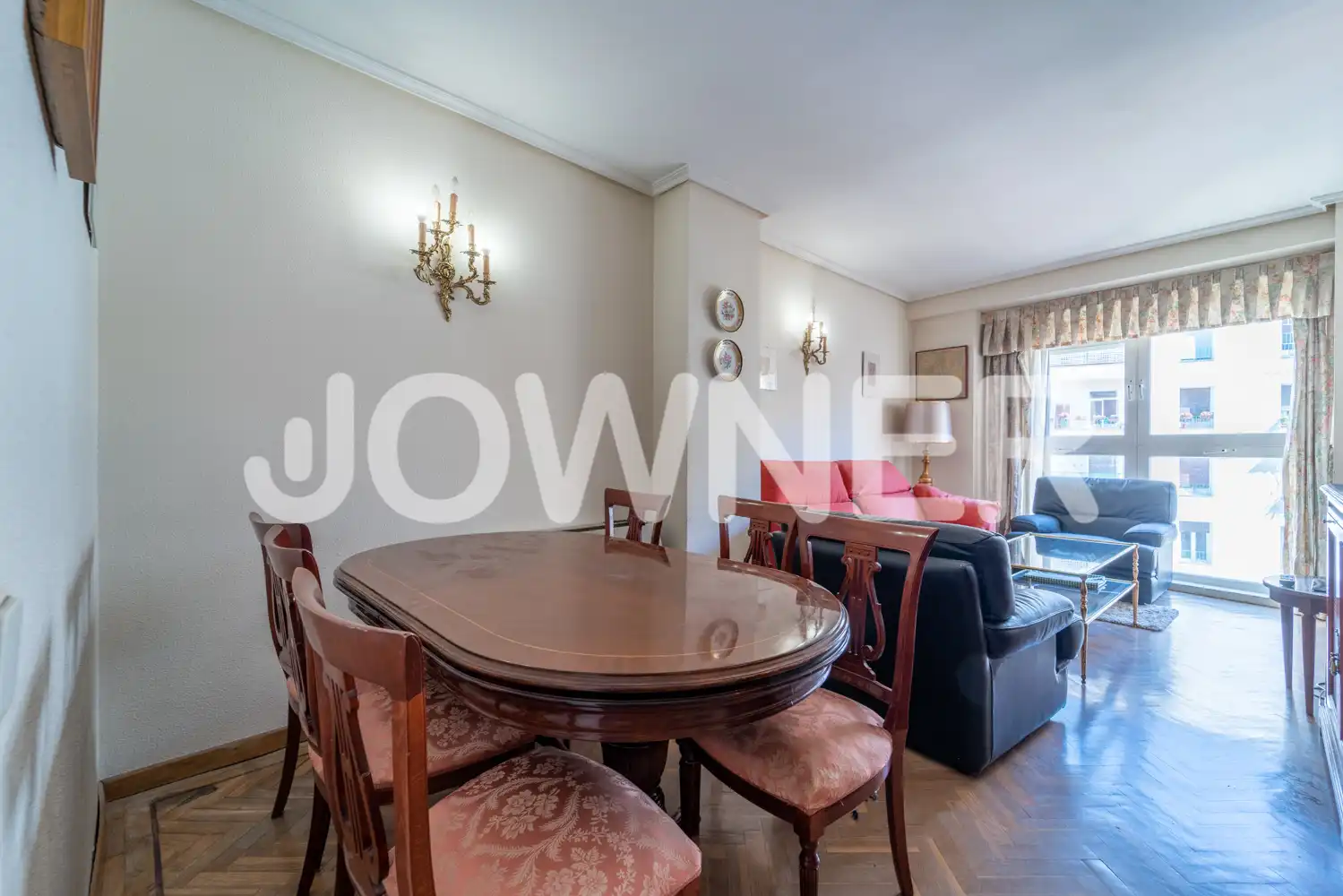 Living room of Flat for rent in Madrid  with Air Conditioner, Heating and Furnished