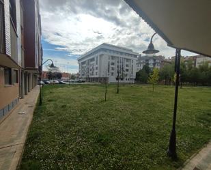 Vista exterior de Pis en venda en Palencia Capital amb Calefacció, Traster i Moblat