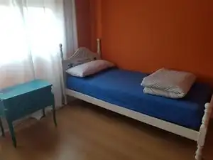 Habitación de Casa o chalet de alquiler en Cobisa con Aire acondicionado, Calefacción y Jardín privado