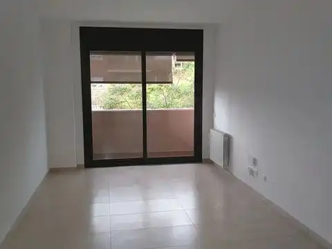 Wohnung mit Aufzug zur Miete in Calle Llinars 71