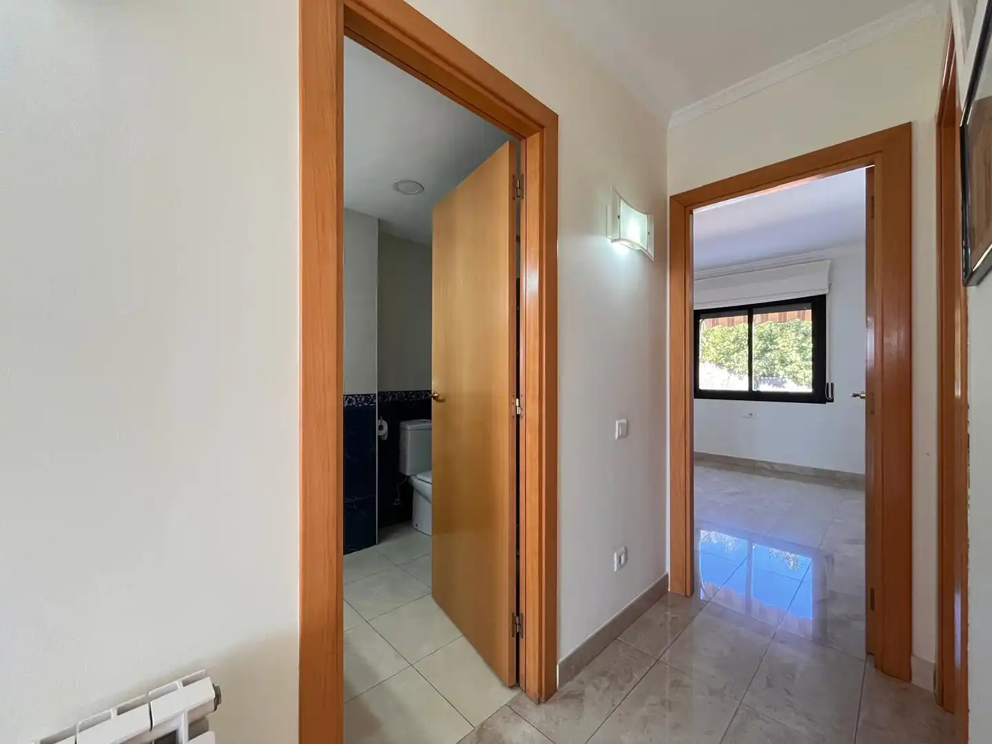 Casa adosada en venta en Vilanova i la Geltrú con Calefacción, Jardín privado y Terraza