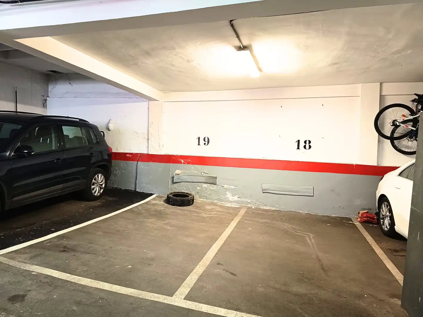 Garage for rent in Calle ASTORGA 3, 3, Ventas