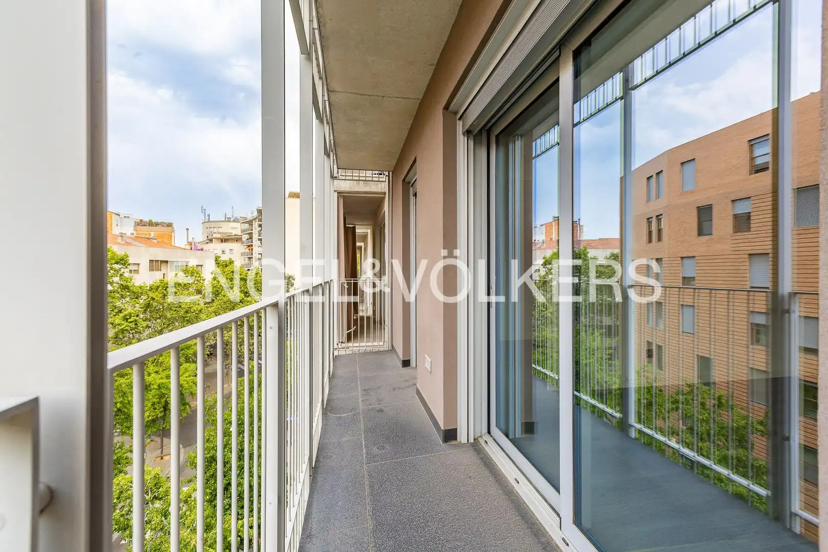 Balcony of Attic for sale in Sabadell  with Air Conditioner, Heating and Parquet flooring