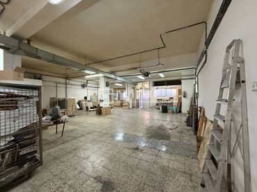 Local comercial en venda a Carabanchel