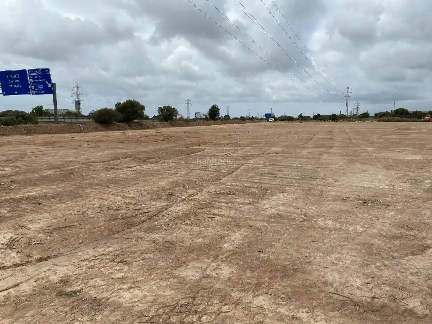 Industrial land to rent in Cami dels Ovellona 18