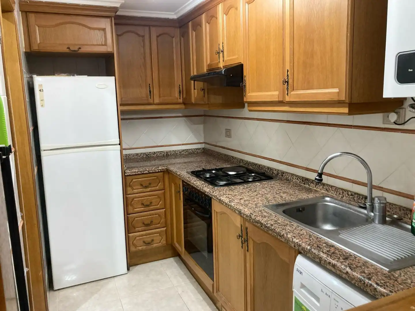 Study for rent in Calle ENRIC SOLER Y GODES, Plaza Illes Columbretes