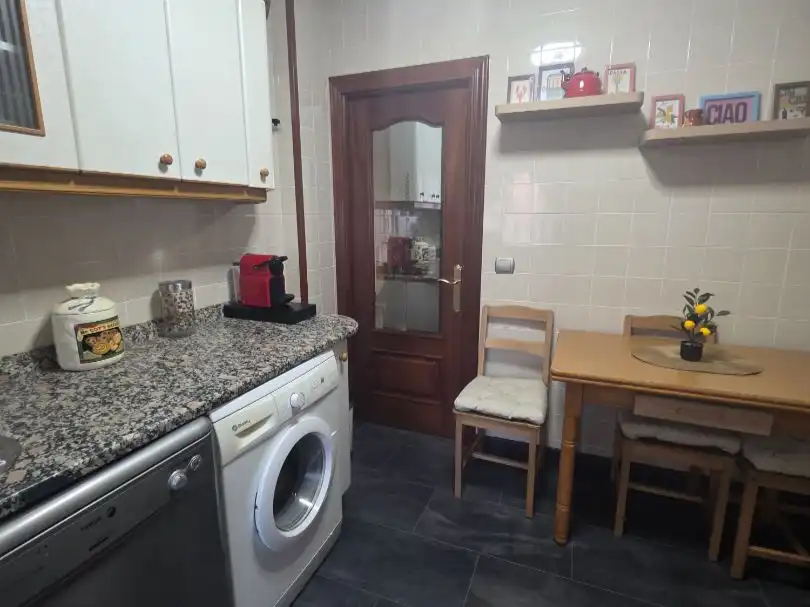 Kitchen of Flat for rent in Guardo  with Furnished