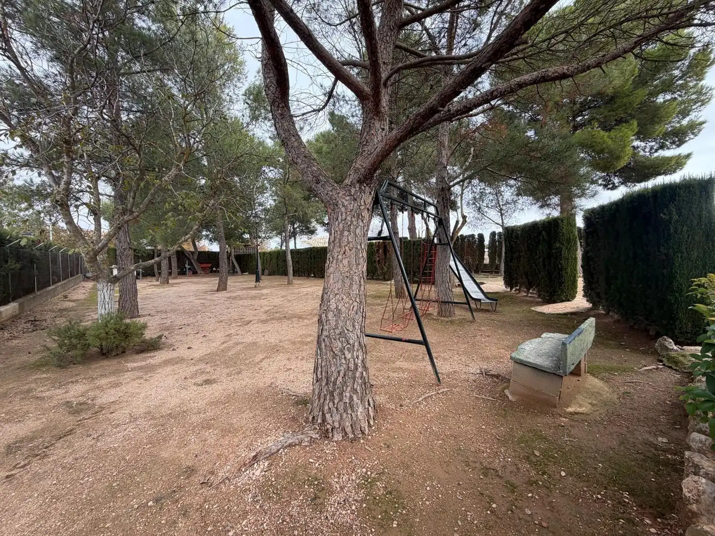 Jardín de Casa o chalet en venta en Quintanar de la Orden con Aire acondicionado, Calefacción y Jardín privado