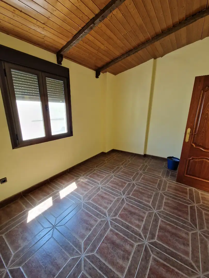 SE VENDE CASA SEMINUEVA AL LADO DE LA PLAZA ANDALUCIA, image 4