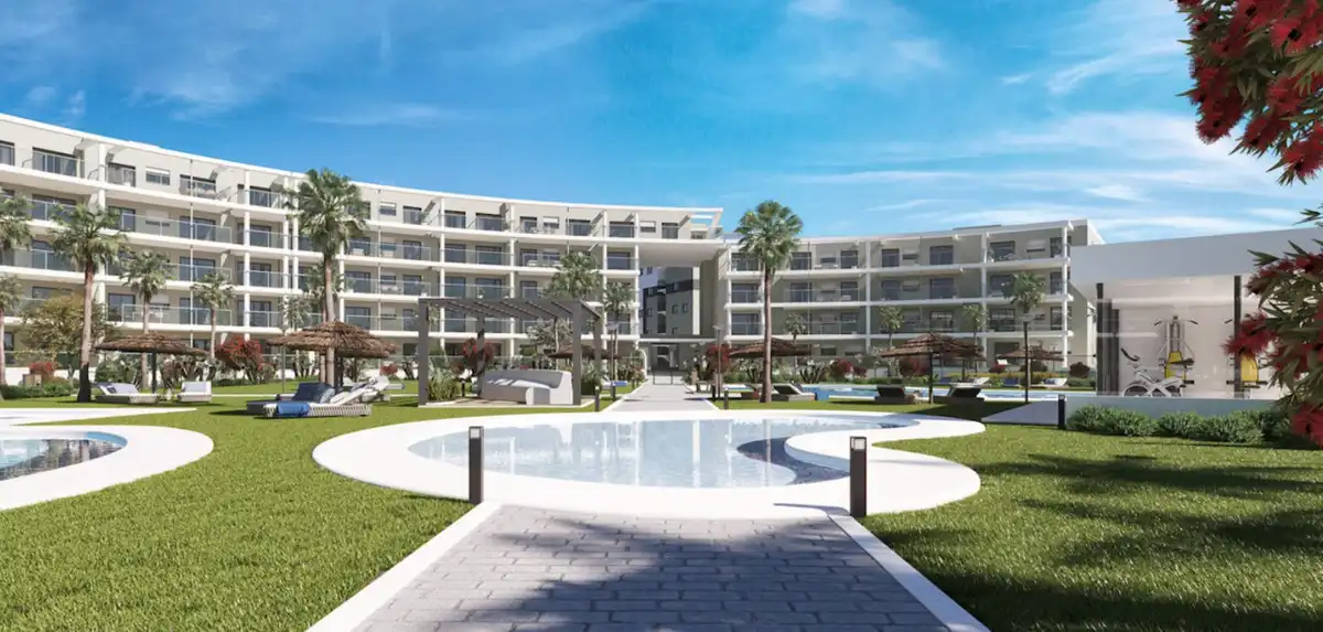 Vista exterior de Planta baja en venta en Manilva con Aire acondicionado, Terraza y Piscina comunitaria