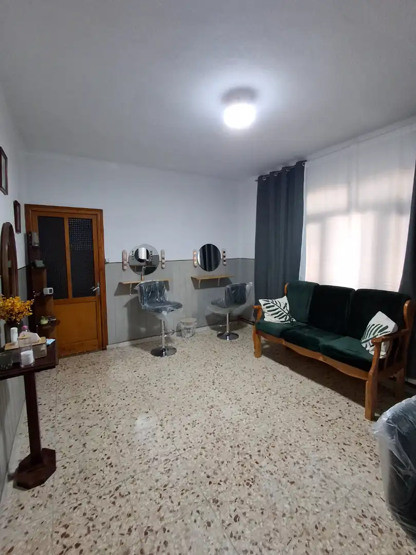 Sala d'estar de Casa o xalet en venda en La Puebla de Almoradiel amb Calefacció