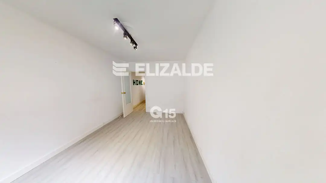 Piso en venta en Lasarte-Oria con Balcón