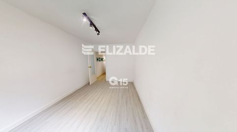 Foto 2 de Piso en venta en Zumaburu Kalea, Lasarte-Oria, Gipuzkoa