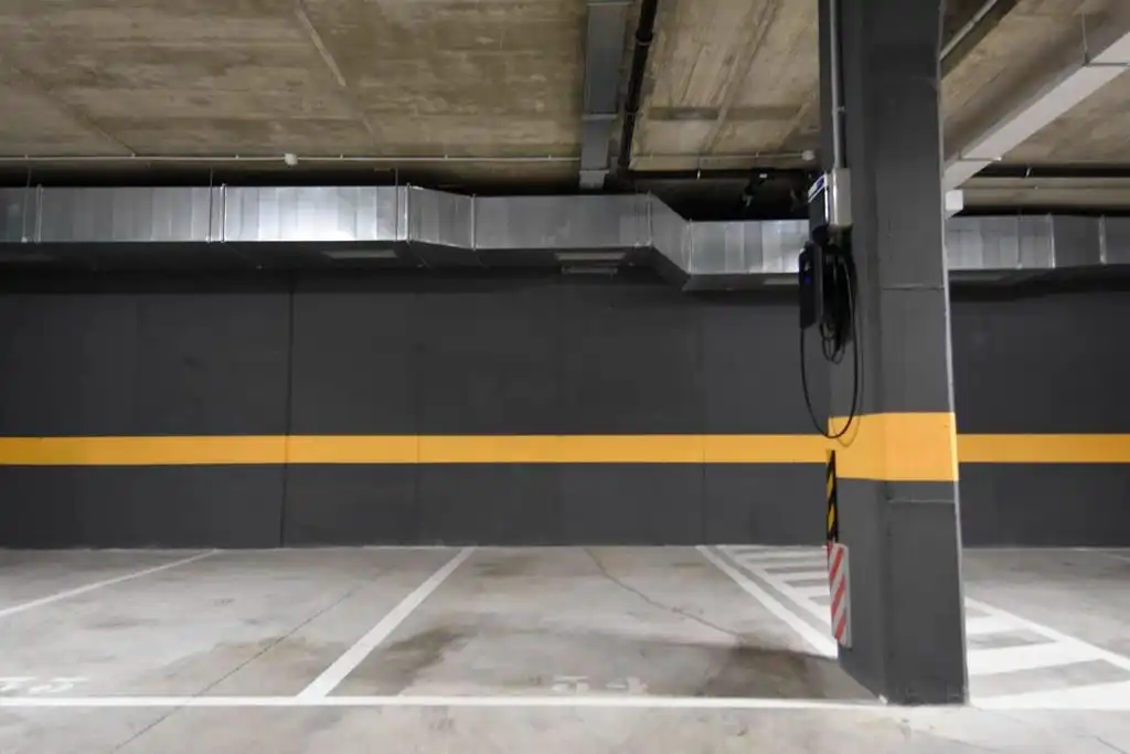Parkplatz von Wohnung zur Miete in Domeny
