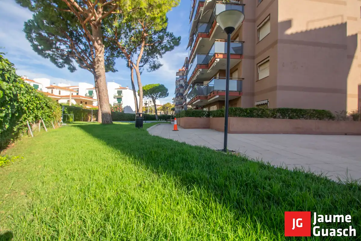 Flat with pool for sale in Passeig de Francesc Macià 36, imagen 9