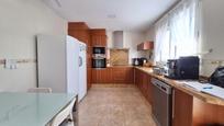 Kitchen of Single-family semi-detached for sale in Polinyà de Xúquer  with Terrace