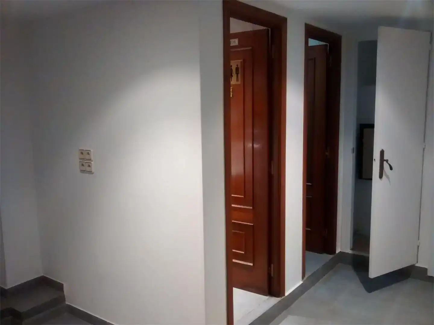 Commercial properties for rent in Ares