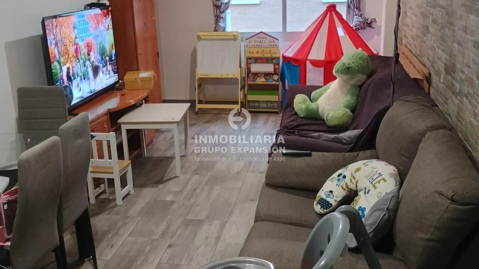 Piso en venta en Alicante / Alacant con Aire acondicionado y Trastero