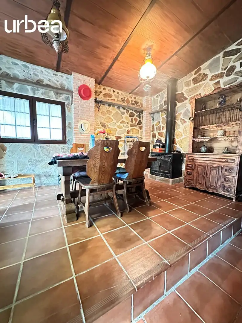 Cuina de Finca rústica en venda en Pizarra amb Aire condicionat, Calefacció i Jardí privat