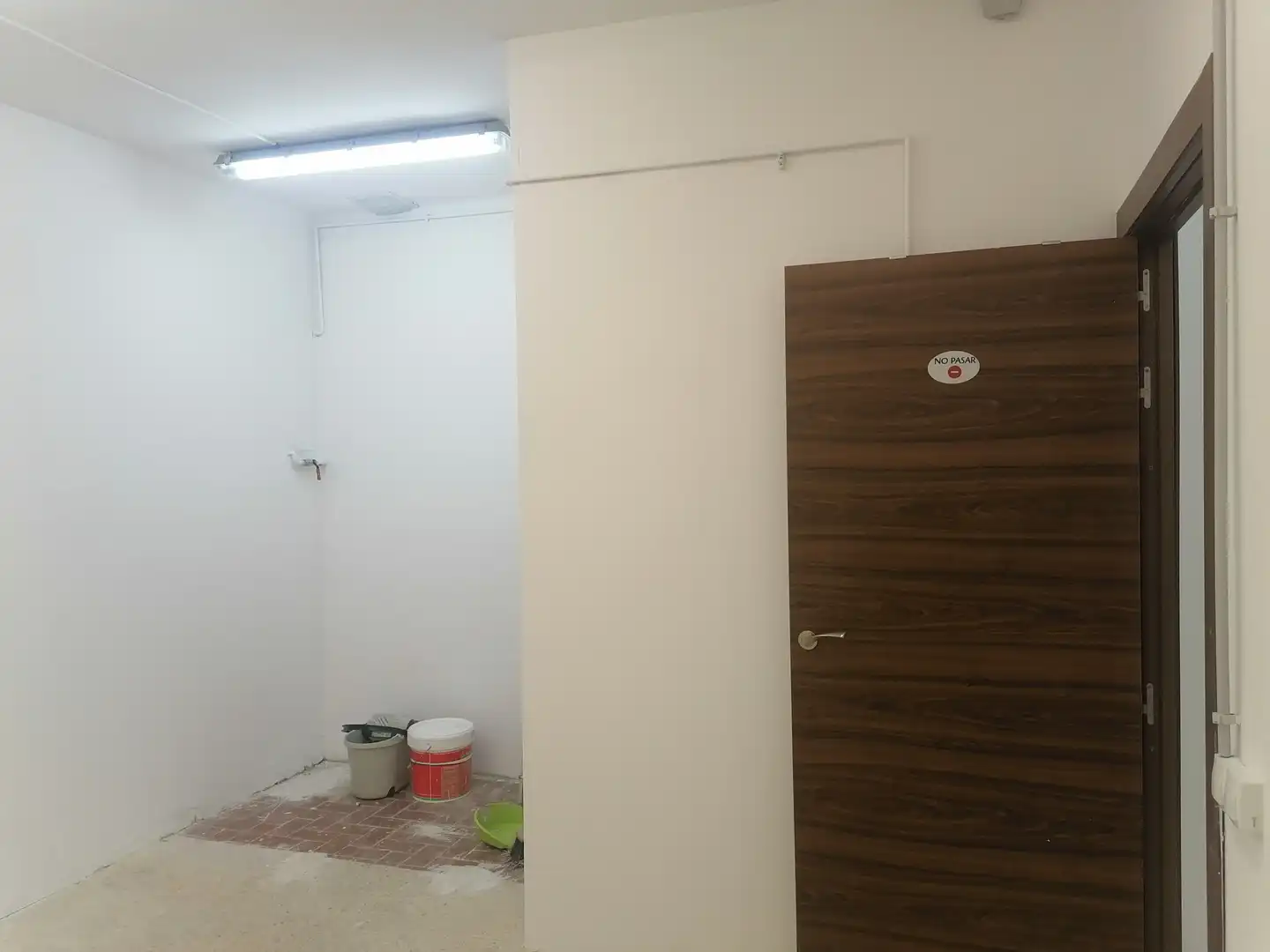 Local de alquiler en Cornellà de Llobregat con Aire acondicionado
