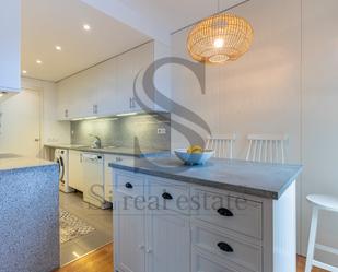Exterior view of Flat for sale in  Barcelona Capital  with Air Conditioner, Parquet flooring and Balcony