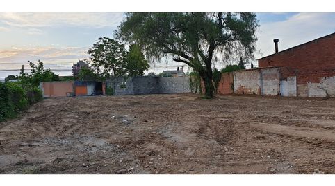 Foto 4 von Fabrik Grundstücke zum Verkauf in Calle Vilatenim-vilatenim, 16, Carretera de Roses - Fossos, Figueres