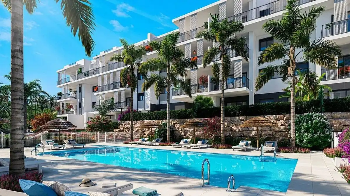 Apartament amb piscina en venda a Estepona Pueblo, imagen 2