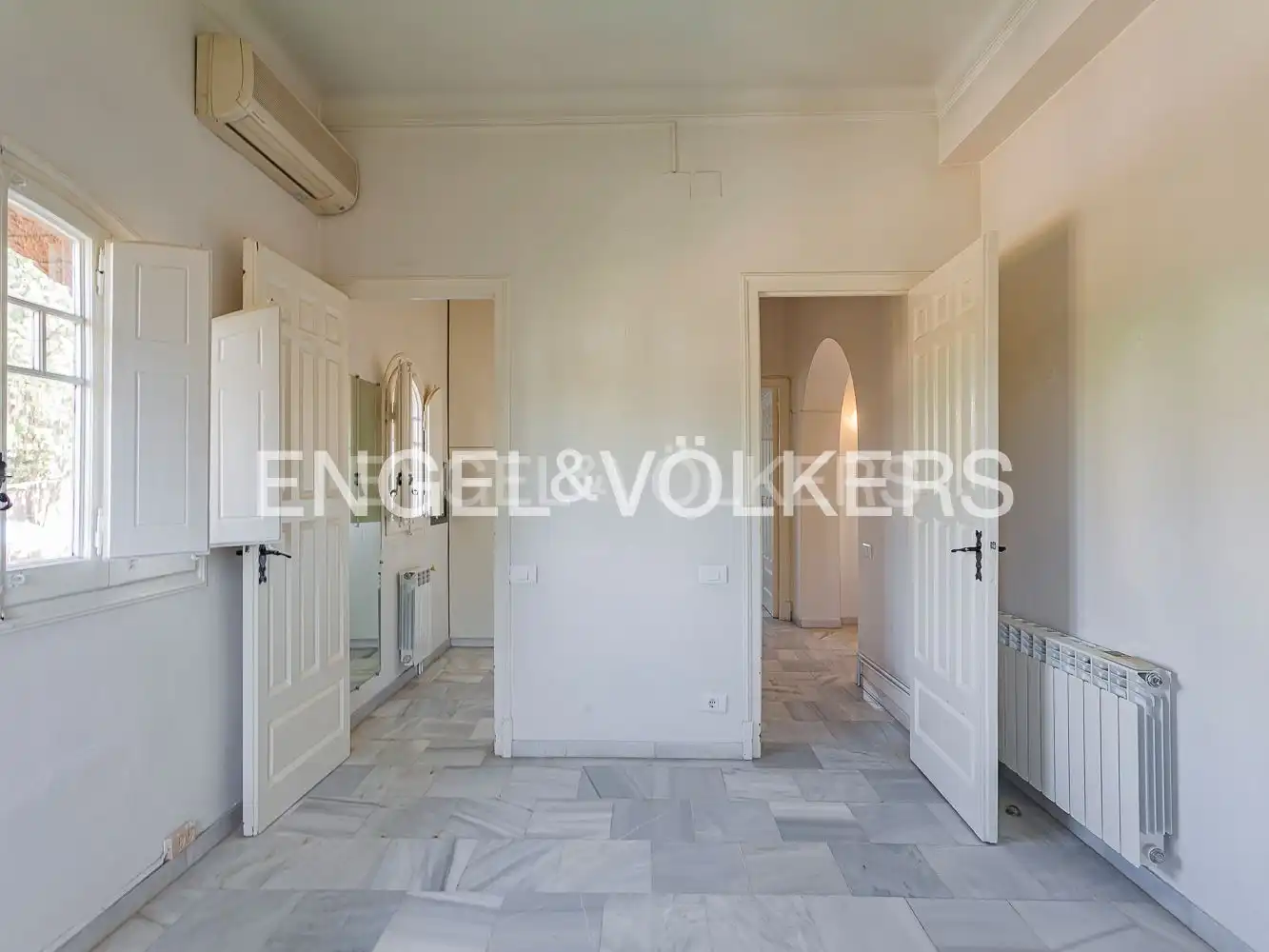 Houses for sale in Sant Cugat del Vallès  with Air Conditioner, Heating and Private garden