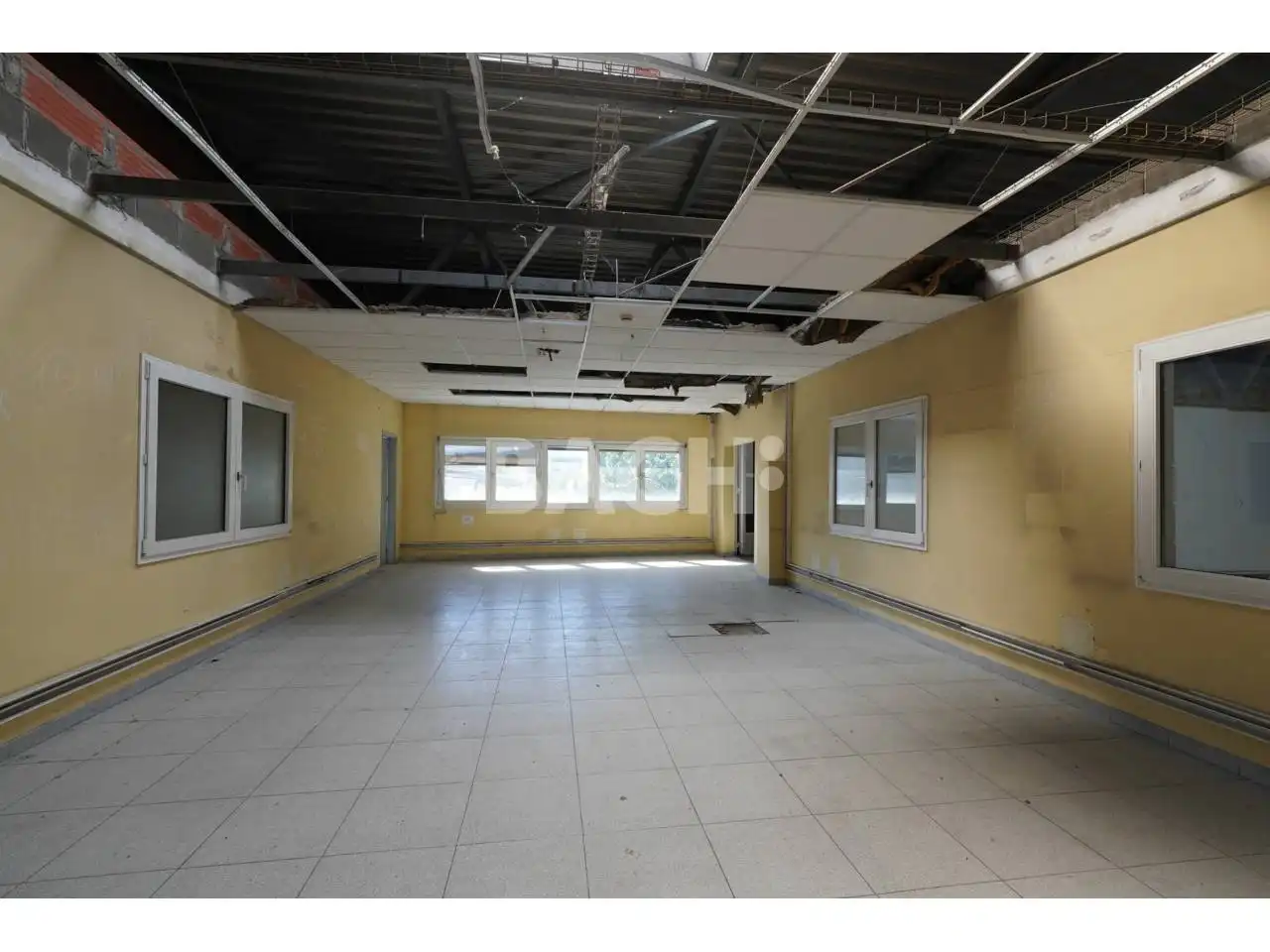 Nau industrial de lloguer a Calle Perot Rocaguinarda, imagen 19