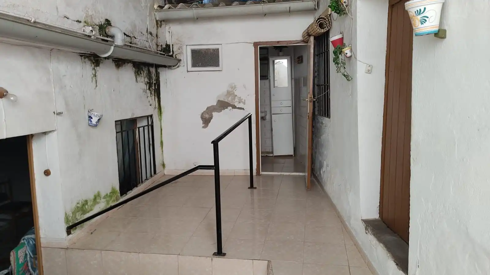 Houses for sale in El Carpio  with Air Conditioner, Private garden and Terrace
