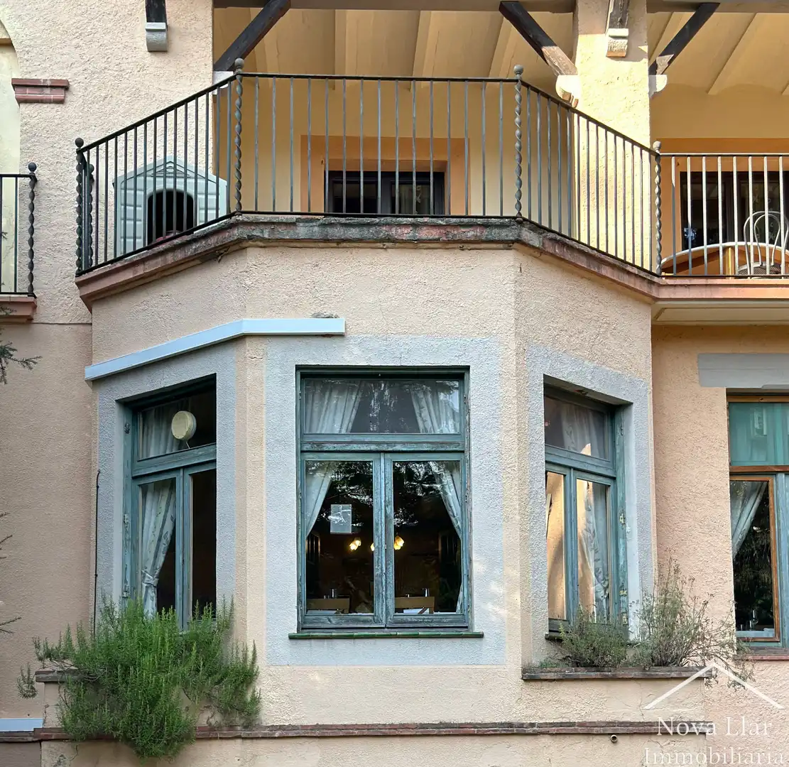 Vista exterior de Casa o xalet en venda en Ripoll amb Calefacció, Jardí privat i Parquet