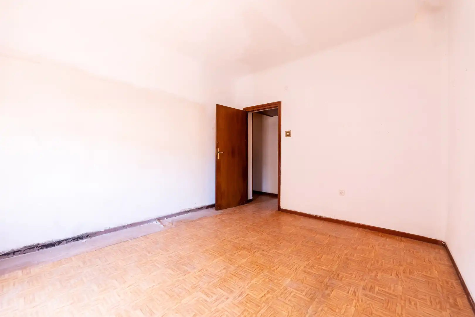 Piso en venta en Madrid con Balcón