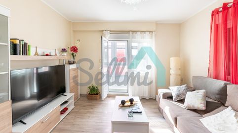 Foto 2 de Piso de alquiler en De la República Argentina, La Calzada, Gijón
