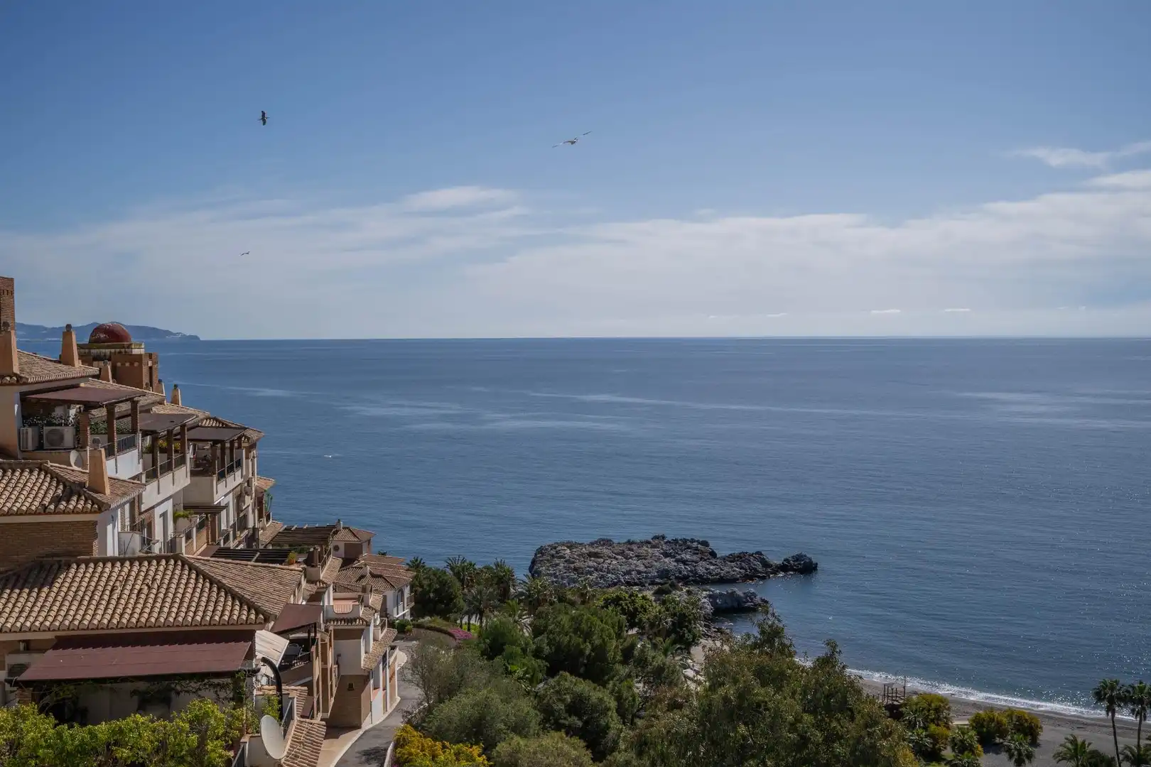 Vista exterior de Apartamento en venta en Almuñécar con Jardín privado, Terraza y Piscina comunitaria