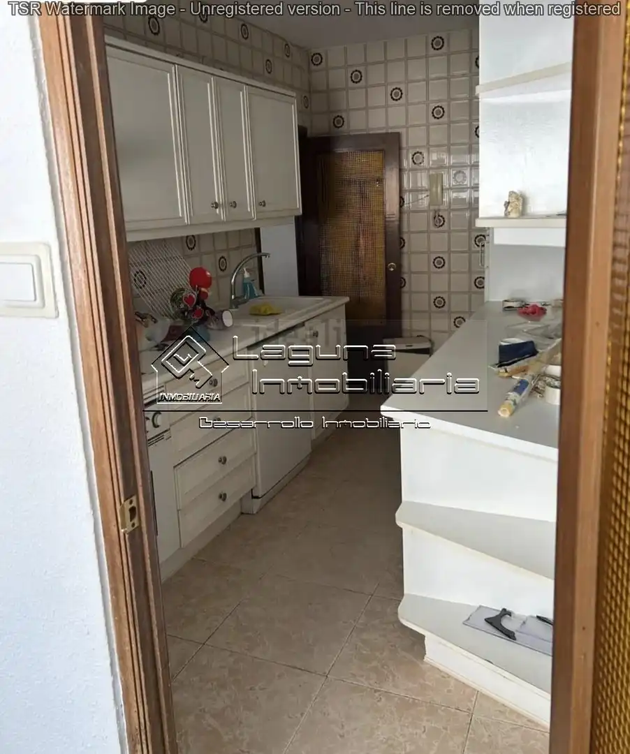 Cocina de Piso en venta en Cádiz con Aire acondicionado