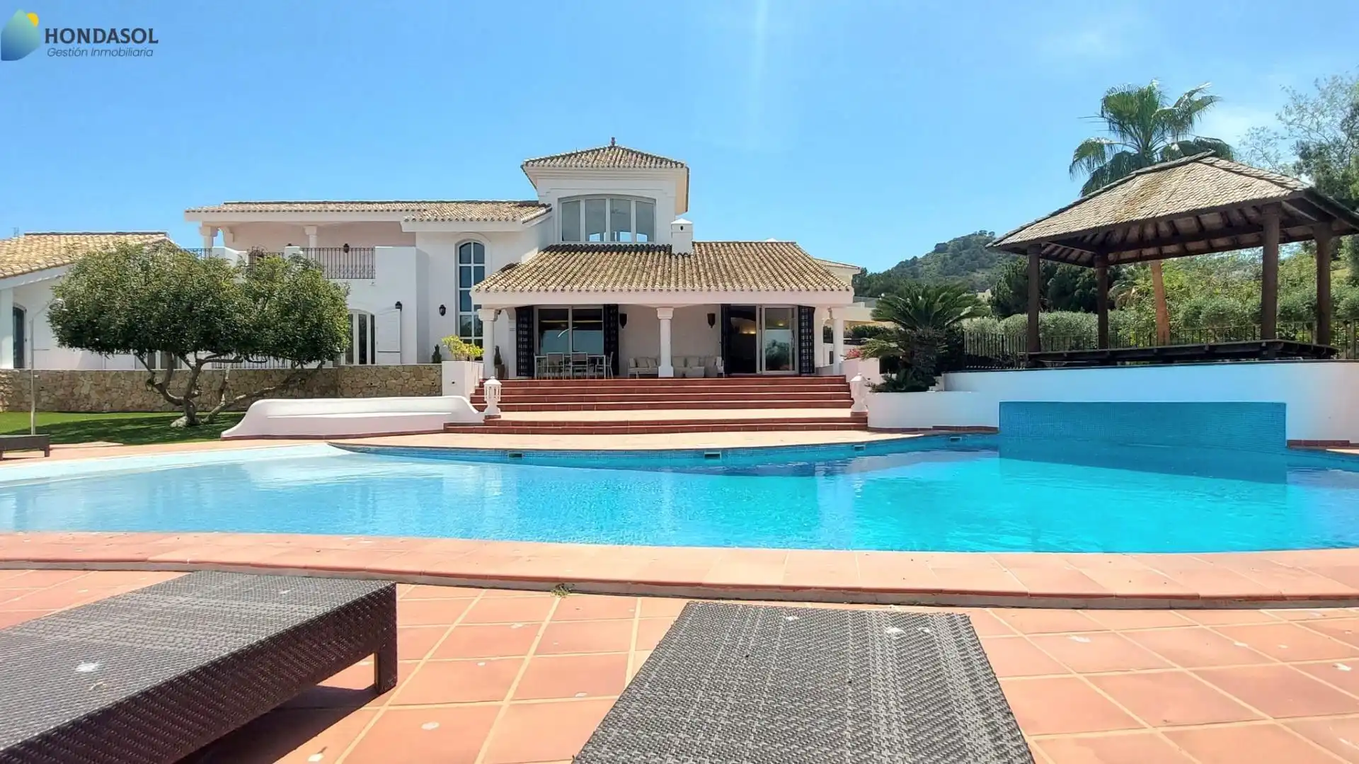 Piscina de Casa o xalet en venda en Cartagena amb Aire condicionat, Jardí privat i Terrassa