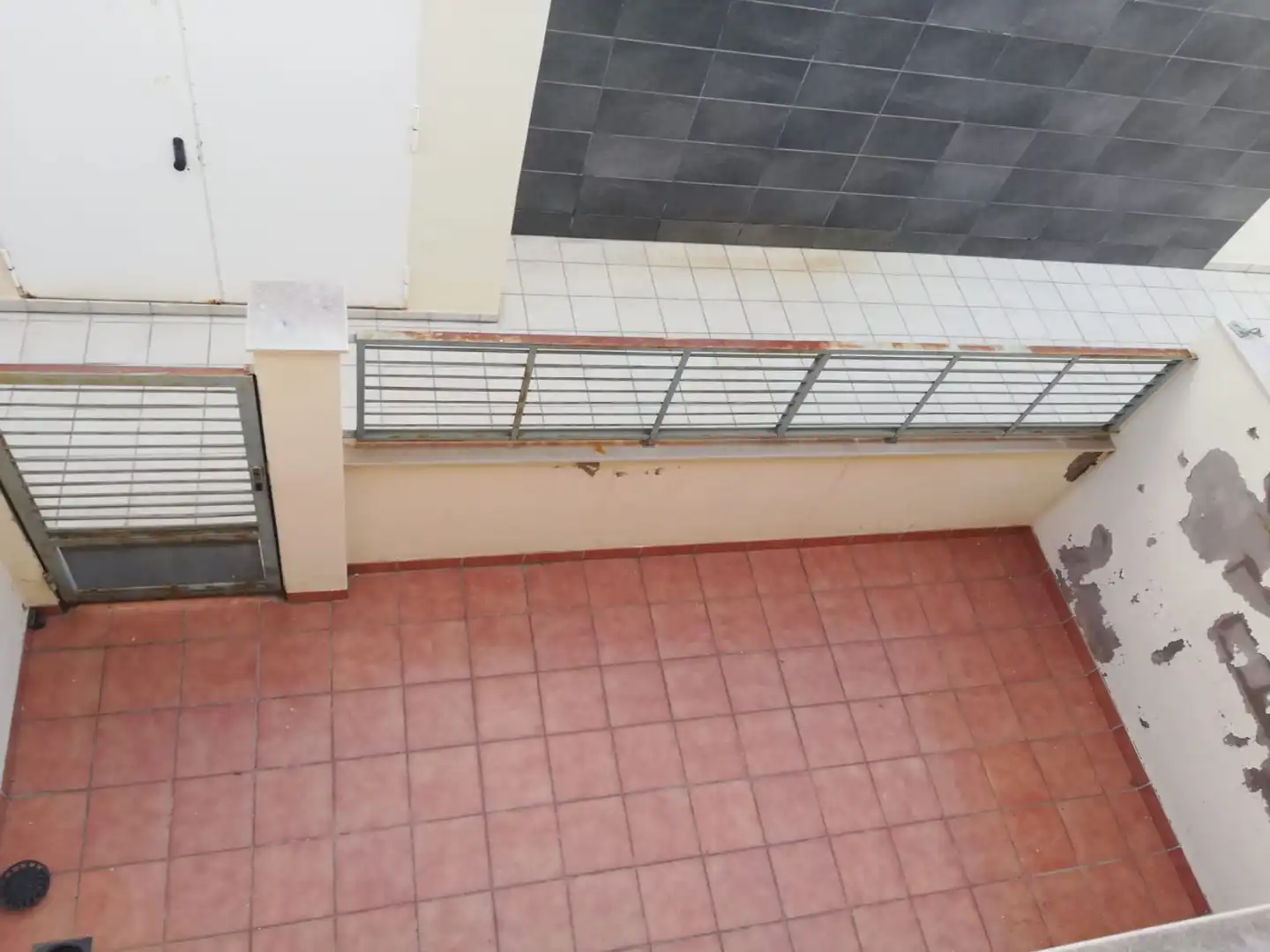 Terrassa de Casa adosada en venda en Castellón de la Plana / Castelló de la Plana amb Aire condicionat, Terrassa i Balcó