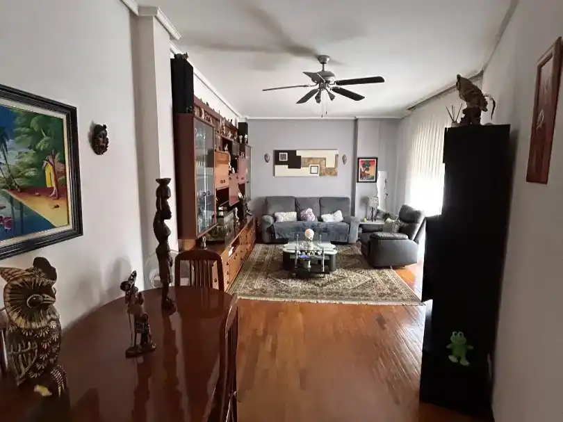 Sala de estar de Piso en venta en Bilbao  con Balcón