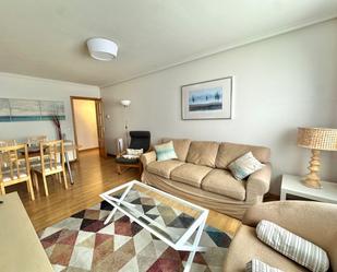 Sala d'estar de Pis de lloguer en  Logroño amb Calefacció, Parquet i Traster
