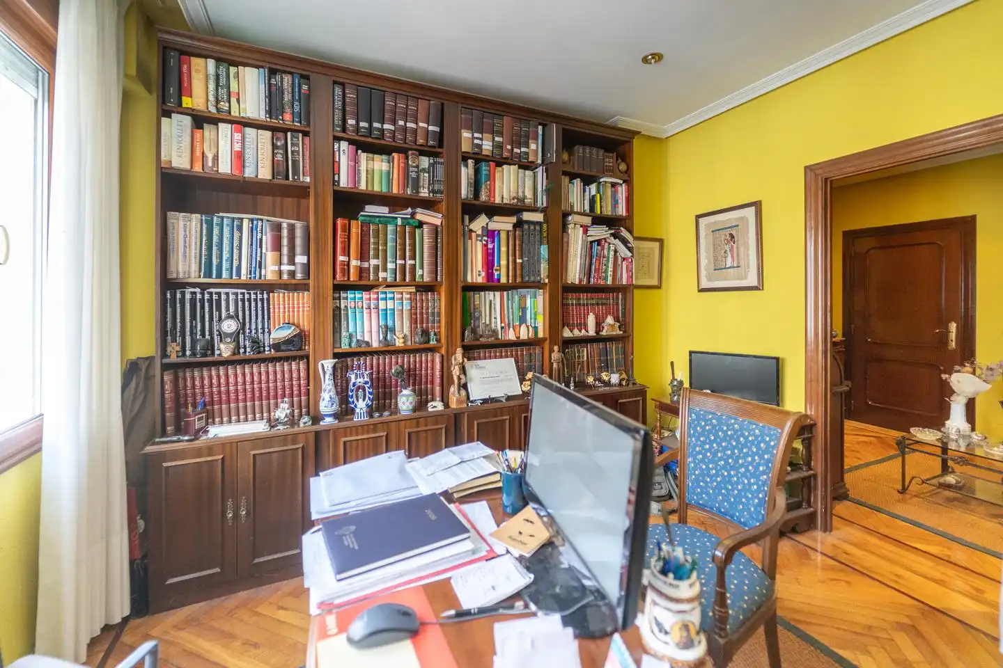 Piso con ascensor en venta en Calle Carreño Miranda, imagen 19