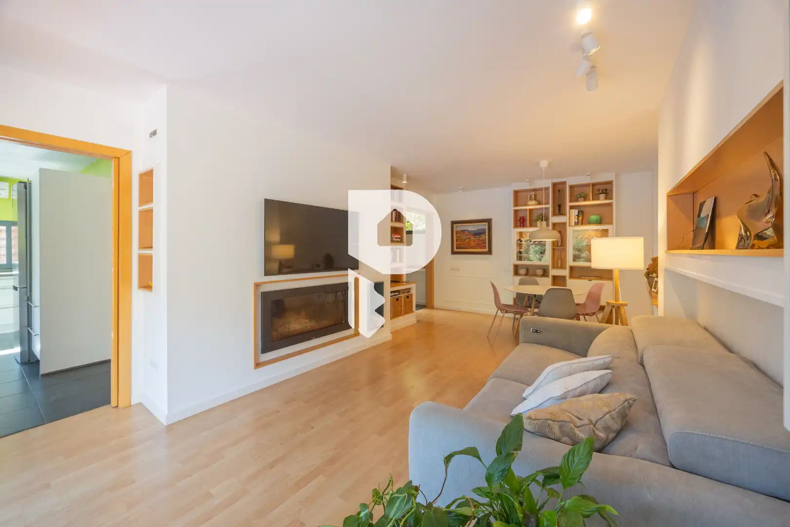 Sala de estar de Casa o chalet en venta en Vallirana con Aire acondicionado, Calefacción y Jardín privado