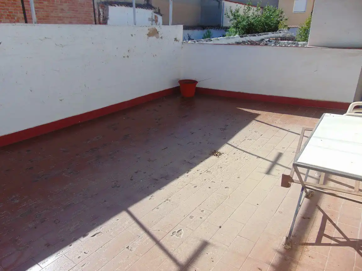 Terrassa de Casa o xalet en venda en Valdepeñas amb Calefacció, Terrassa i Traster