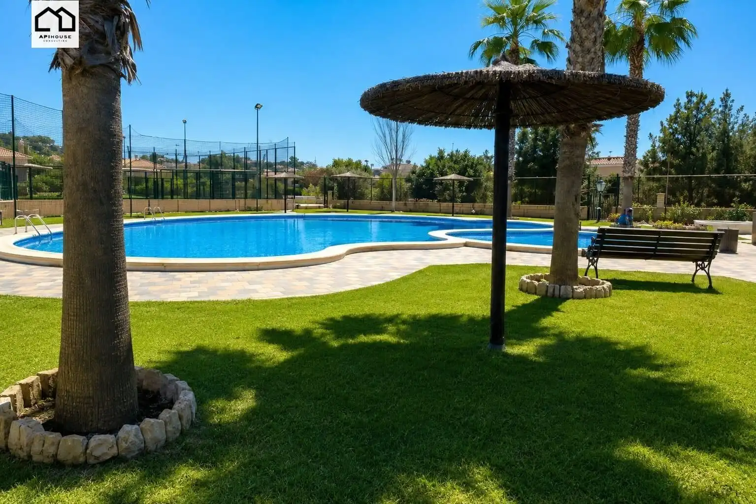 Swimming pool of Houses for rent in Orihuela