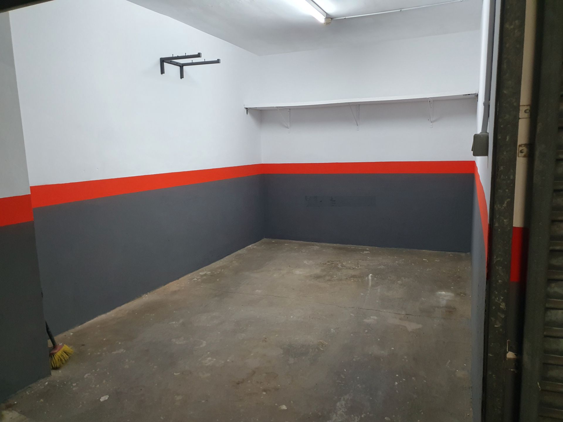 Garatge en venda en Badalona