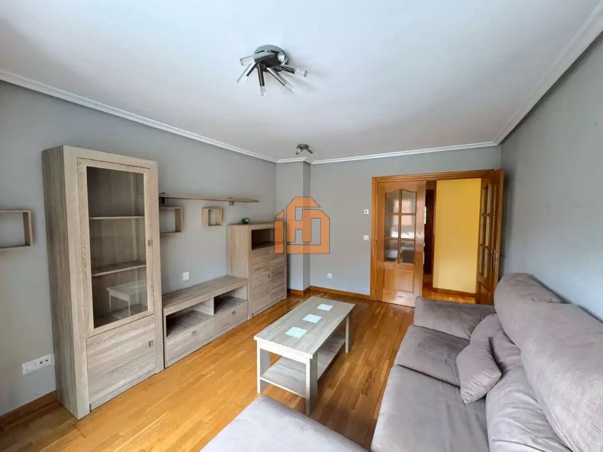 Apartament en venda a Calle Doña Urraca, Trobajo del Camino
