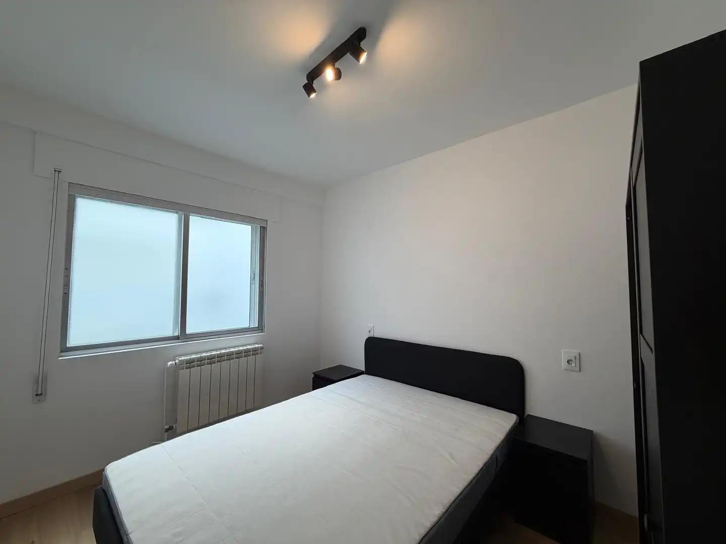 Habitación de Piso de alquiler en Lugo con Calefacción, Parquet y Trastero