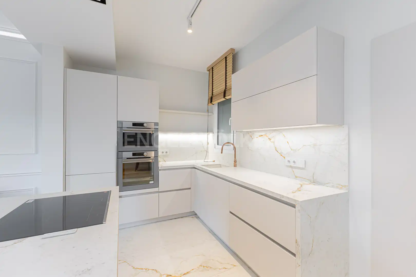 Kitchen of Flat for rent in Barcelona  with Air Conditioner, Heating and Parquet flooring