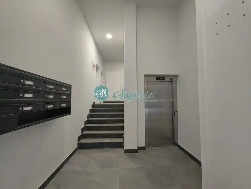 Wohnung zur Miete in Segovia mit Heizung, Terrasse und Abstellraum