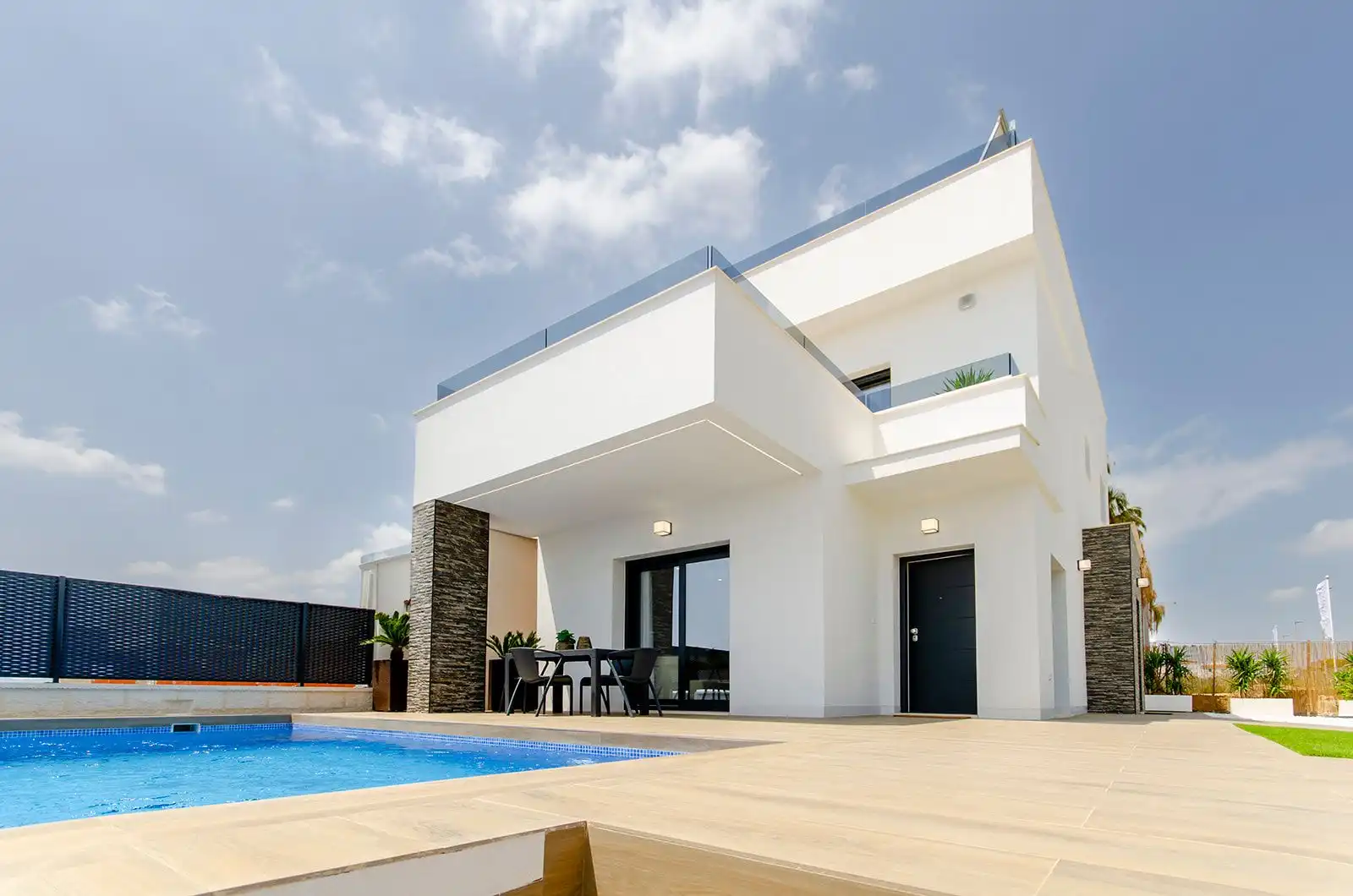 Vista exterior de Casa adosada en venda en Orihuela