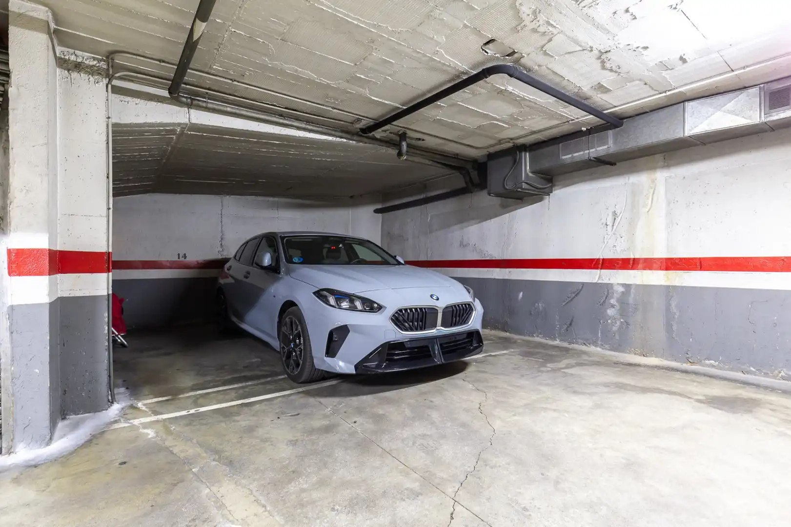 Parking de Ático en venta en Rubí con Aire acondicionado, Calefacción y Terraza